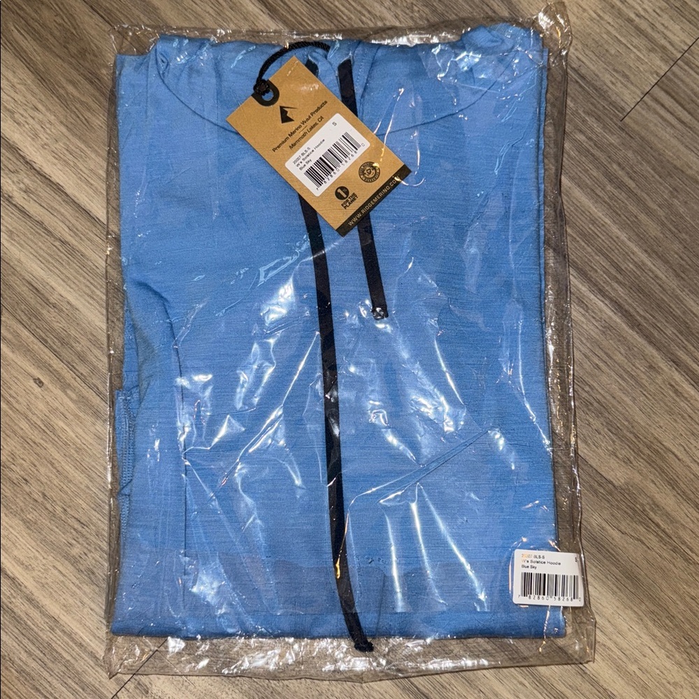 Ridge Merino Solstice Hoodie Sunshirt Blue Sky S BRAND NEW